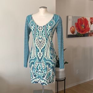 Tigerlily Dress size 4 🏝